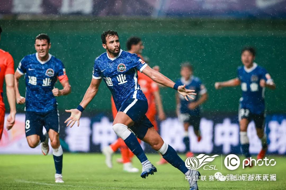 هل خرج ليفربول من دوري أبطال أوروبا 2023؟
