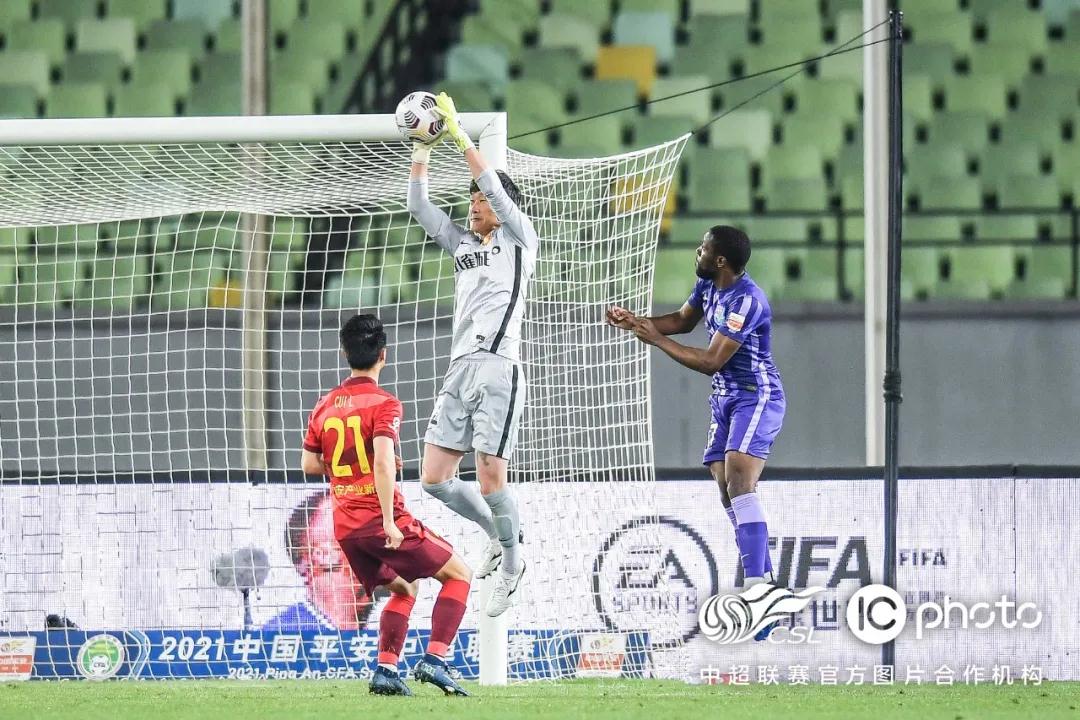مشاهده مباراه ليفربول والسيتي الان مباشر