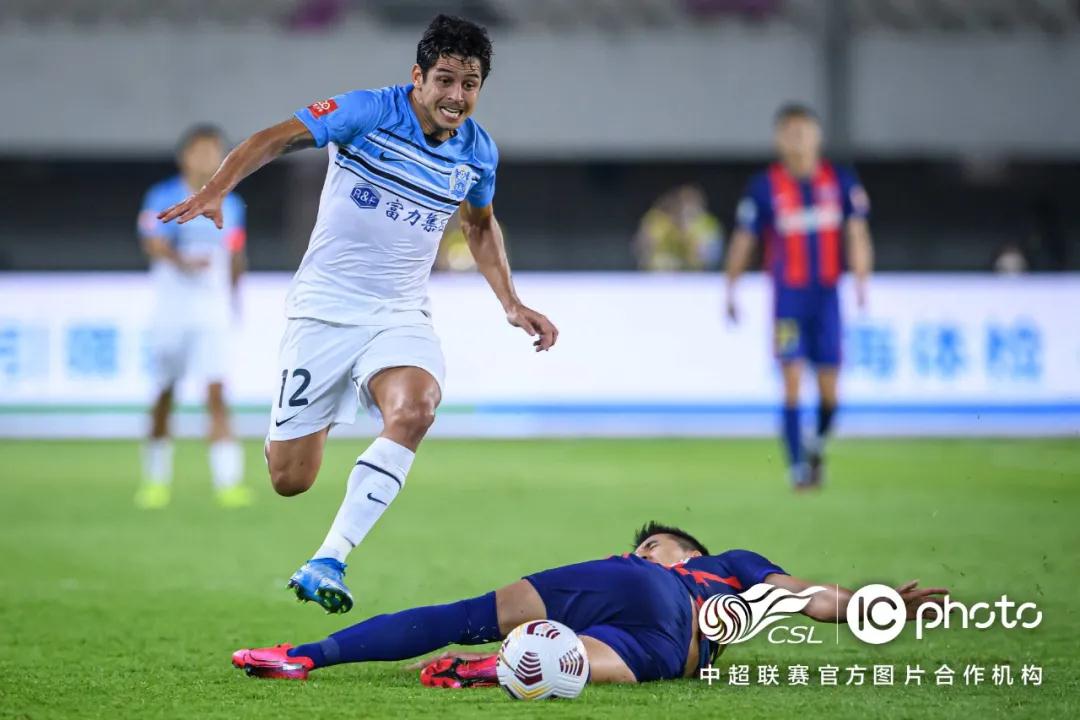 باريسسانجيرمانوالهلالوالنصرعمالقةكرةالقدمفيمواجهةالتحديات