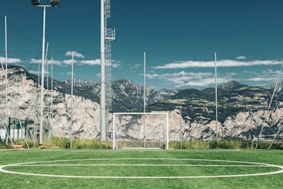 جدول ترتيب الدوري الإنجليزي والإسبانيأحدث التحديثات والتحليلات